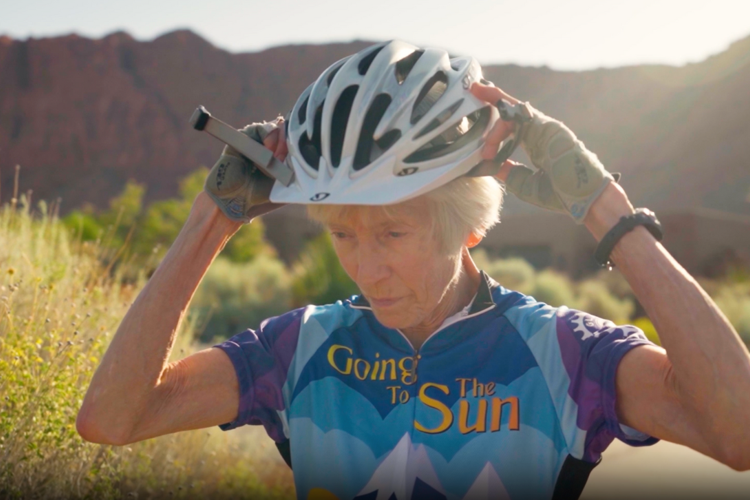 For Sue Shives, one of Southern Utah’s many active retirees, pain was never going to stand in the way of doing what she loves – especially cycling through the beautiful scenery of Snow Canyon State Park. Shortly before moving to the St. George area from Seattle, Shives began experiencing sciatic pain. She underwent a few treatment sessions and felt fine, hoping the problem was behind her. But when the pain flared up again after relocating, she asked a friend for advice. That conversation led her to Desert Pain Specialists, Southern Utah’s longest-standing pain clinic, and Dr. Court Empey.